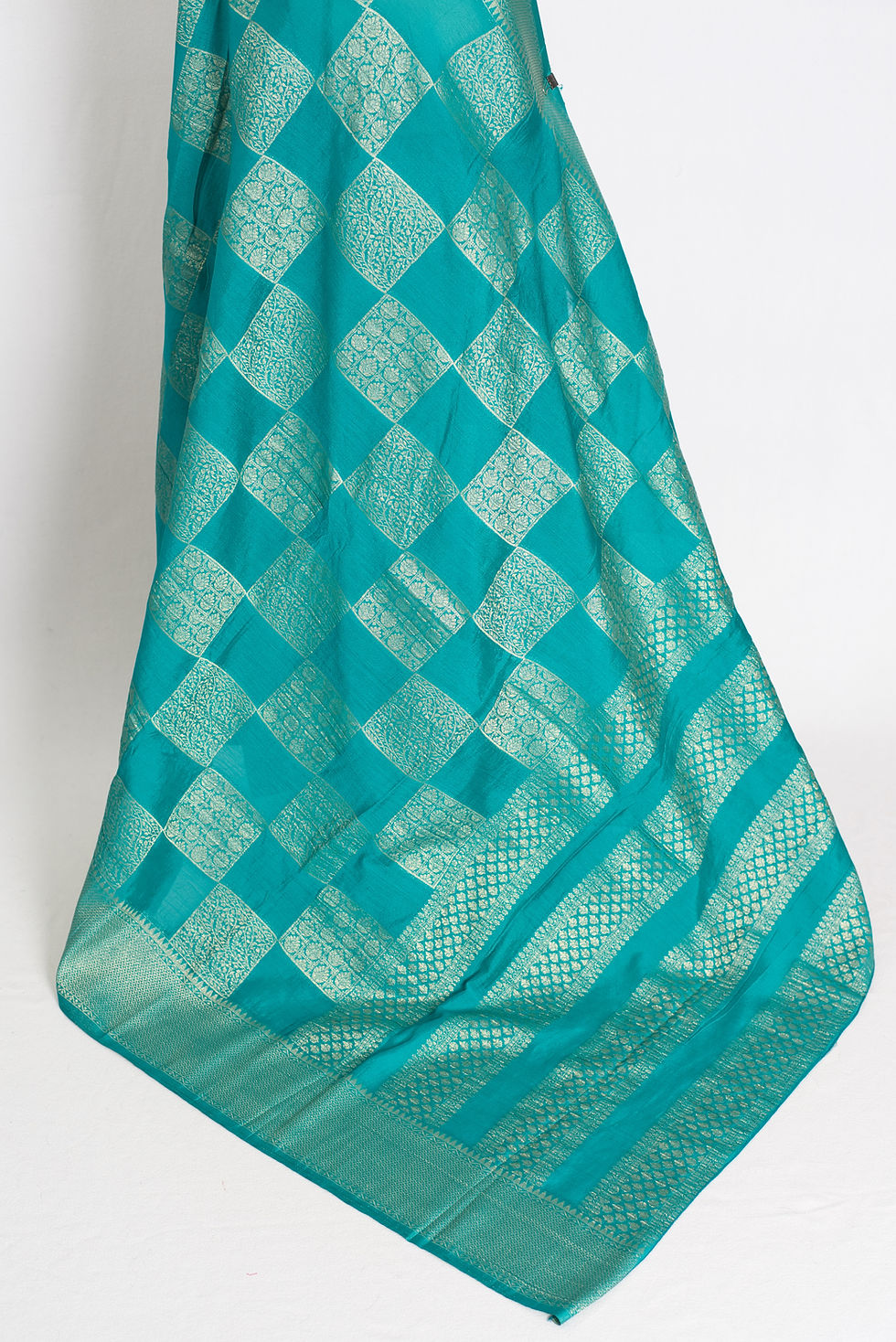 Thumbnail: Rama Green Semi Crepe Georgette Banarasi Saree with Designer Gold Zari Work.