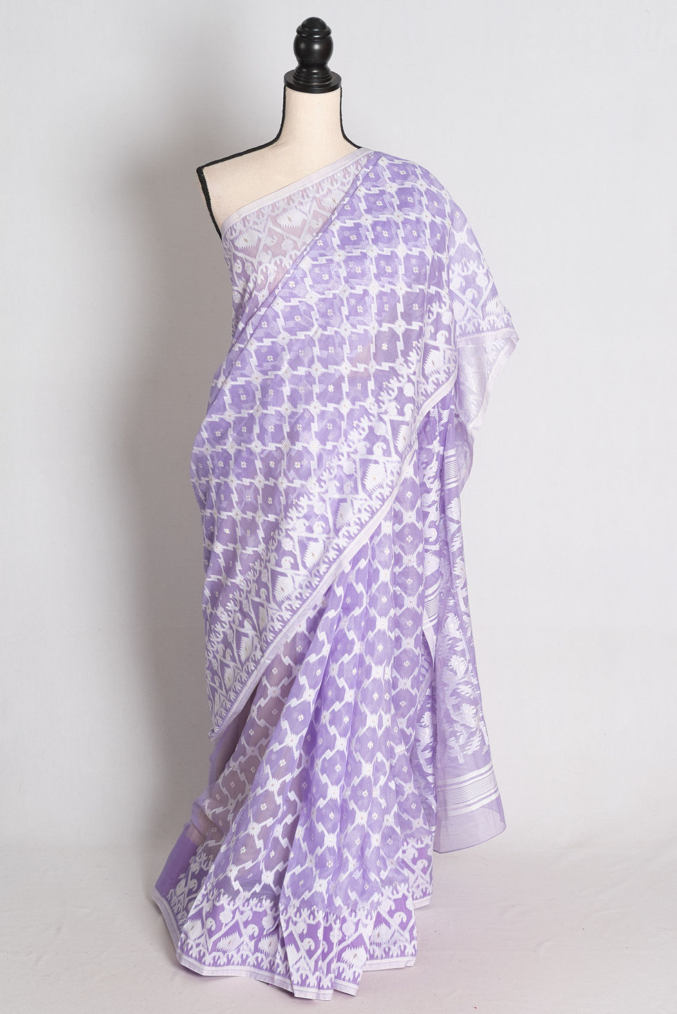 Light Purple and White Soft Cotton Jamdani Saree draped on mannequin.