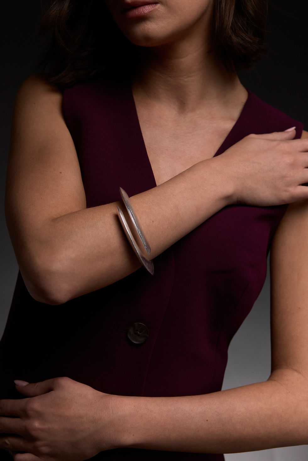 Thumbnail: ‘Loop’ Bangle
