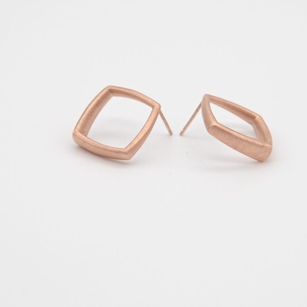 Thumbnail: 'Curved Curves' Framed Rhombus Earrings