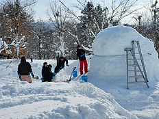 雪像作りを少しお手伝い!