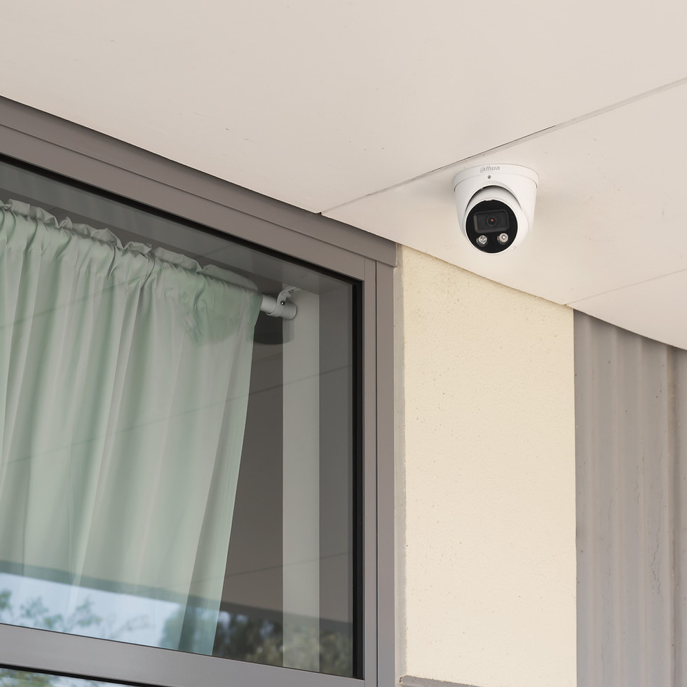 Professionally installed commercial CCTV camera systems from Decode Security & Data