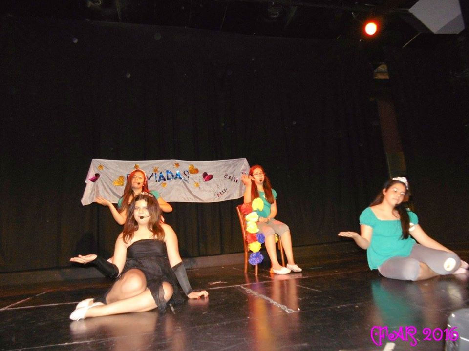 16300146_779817162186674_879770474828441