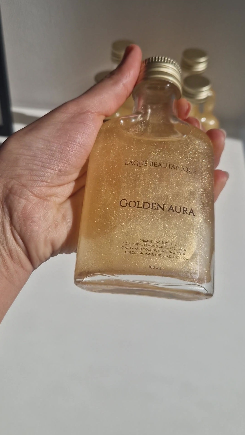 Thumbnail: Laque Beautanique Golden Aura -Luxe Body Oil met Vanille, Kokos & Golden Shimmer