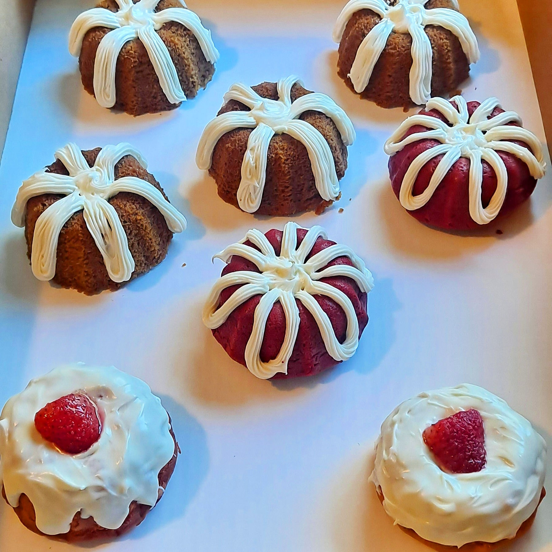 Mini Bundts , all flavors, 4 inch