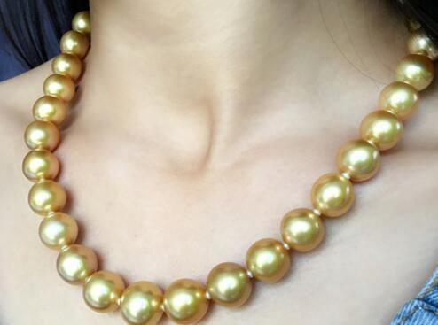 Thumbnail: Free Shipping Stunning Gorgeous 12-15mm South Sea Round Gold Pearl