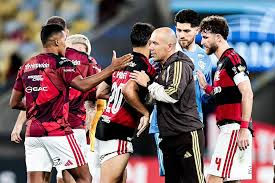 Flamengo tenta virar a página após goleada e mantém confiança em Leonardo Jardim