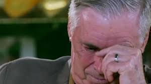 Ancelotti chora ao lembrar da família durante entrevista com Luciano Huck