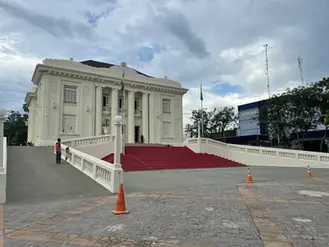 Governo do Acre promove mudanças e renova cargos comissionados em diversos órgãos