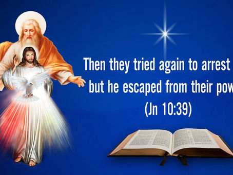 Friday of the Fifth Week of Lent Gospel Jn 10:31-42 - The Word of God For Everyone