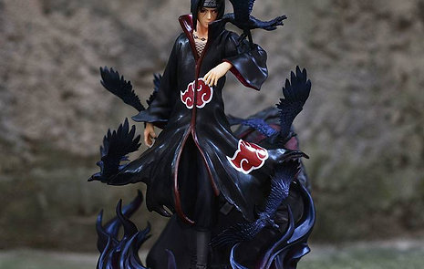 Model Uchiha Itachi Statue 