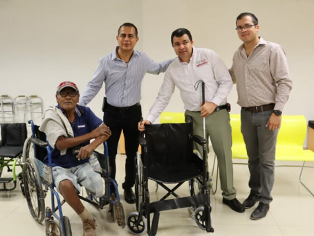 Beneficia IMDIS a 100 familias con aparatos ortopédicos y a equipo de basquetbol Jaguares con sillas