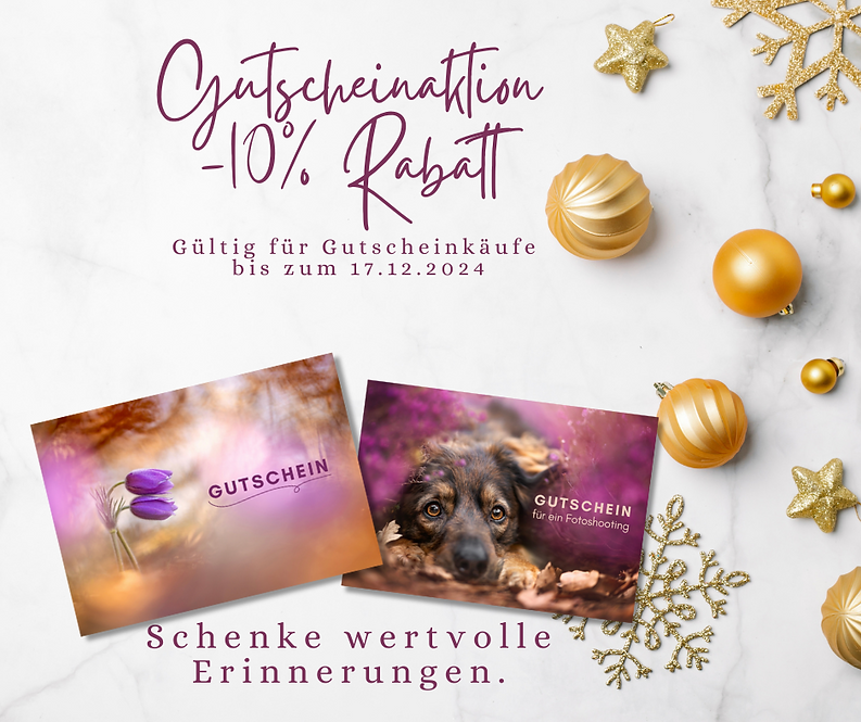 Red and White Illustrative Merry Christmas Facebook Post Kopie.png