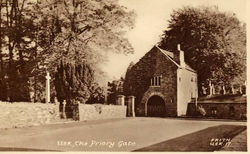 friththepriorygateusk.jpg