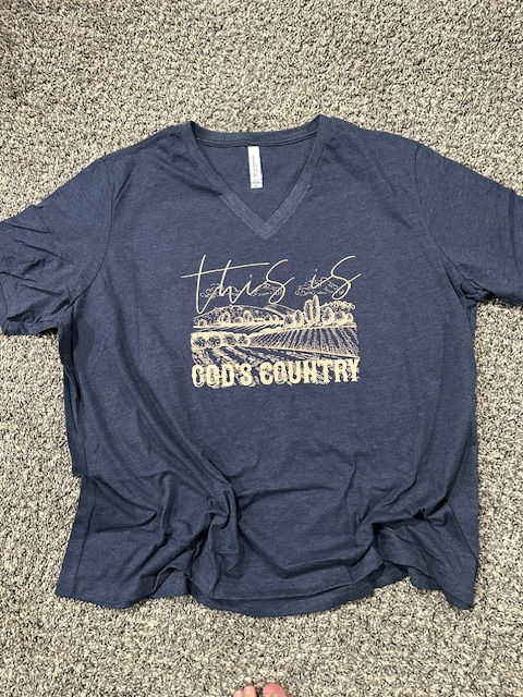 Tshirt/3XL/hthrblue/This is God's Country  Sassy but Classy Designs