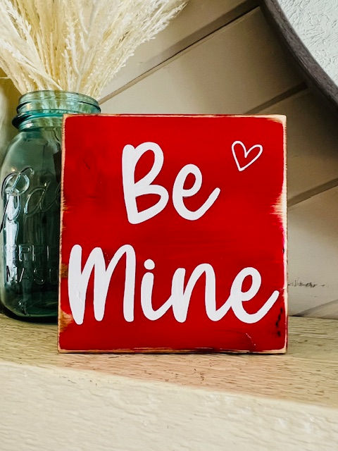 Be mine-small  deSIGNed by Sara