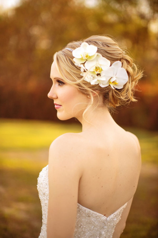 Beautiful bridal updo for Todos Santos Bride