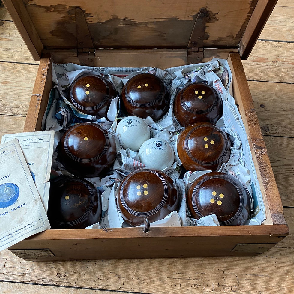 Thumbnail: Boxed Set of Country House Bowls 