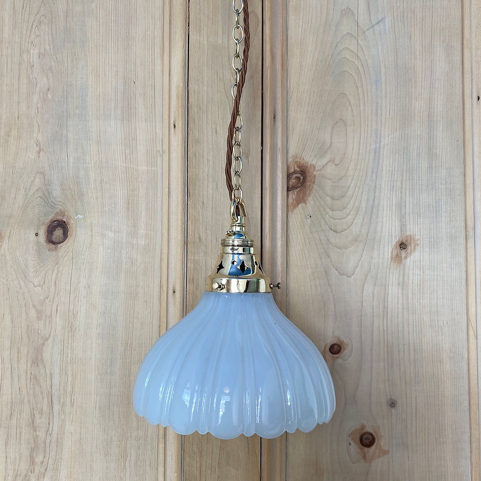 Thumbnail: Victorian Moonstone Pendant Shade