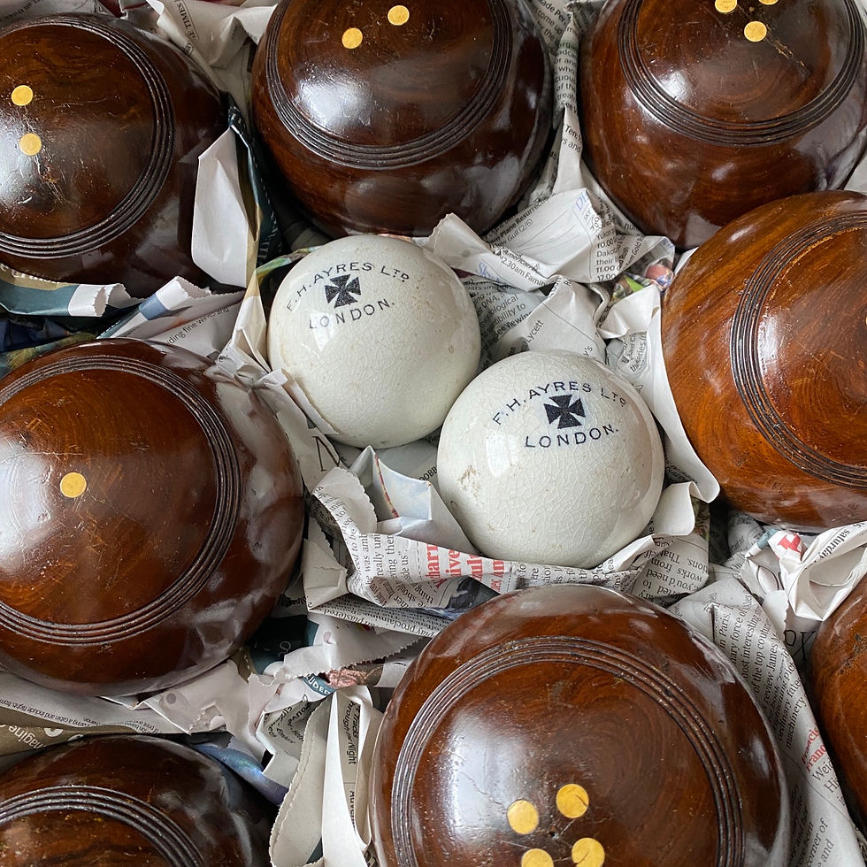 Thumbnail: Boxed Set of Country House Bowls 