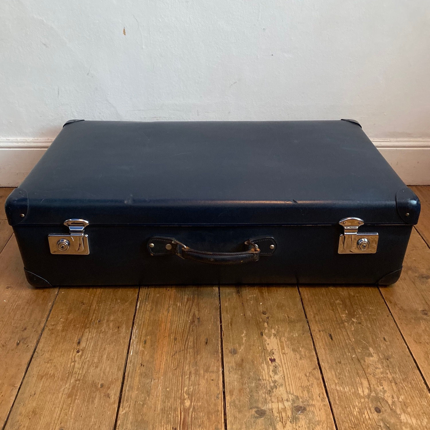 Large Vintage Blue Globe Trotter Suitcase