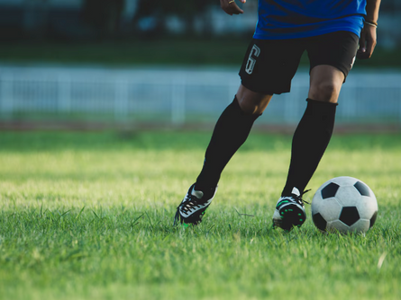 Quiropraxia para jogadores de futebol: alinhamento corporal na prevenção de lesões