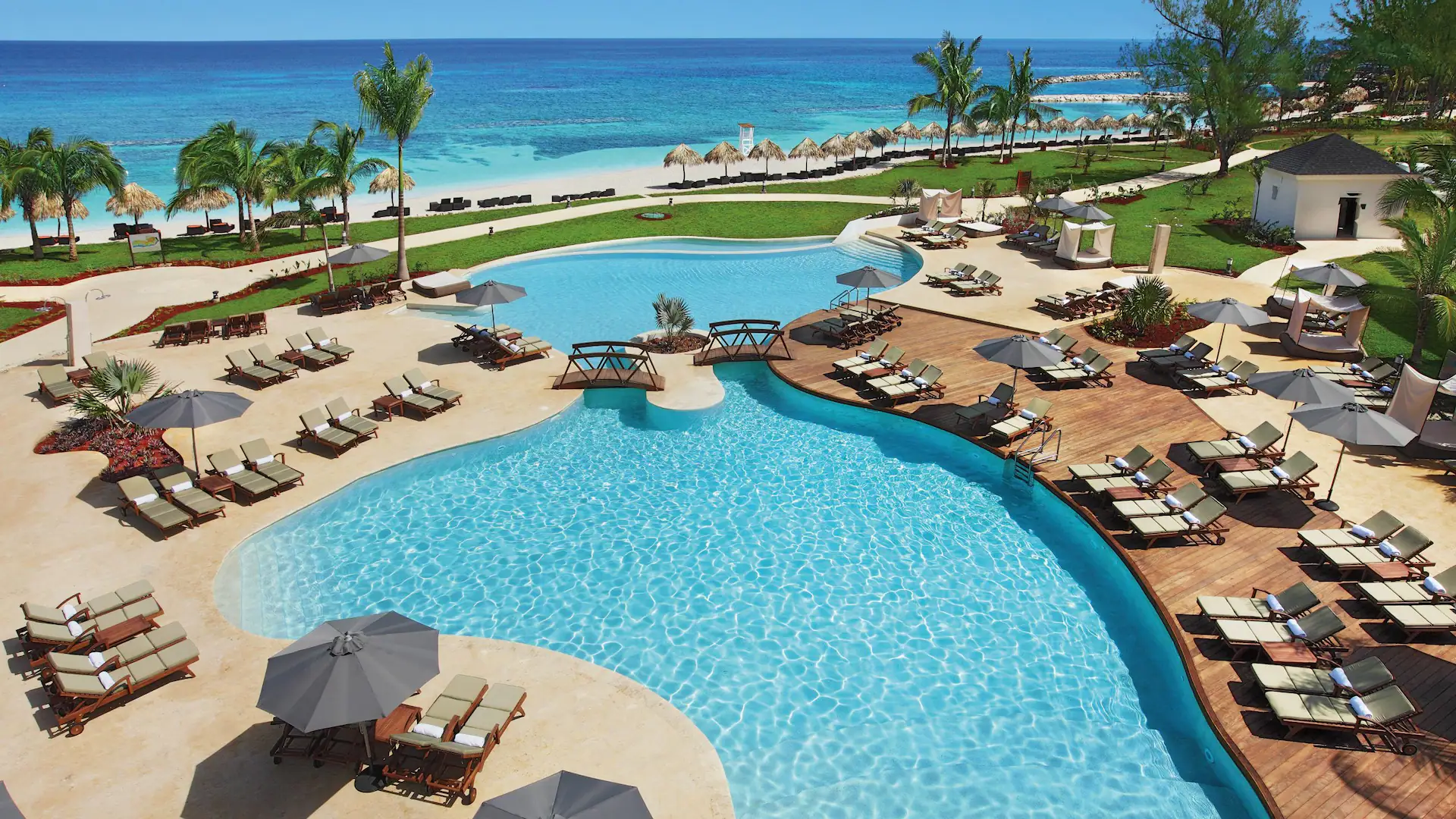 SESMB-P0001-Pool.16x9.webp