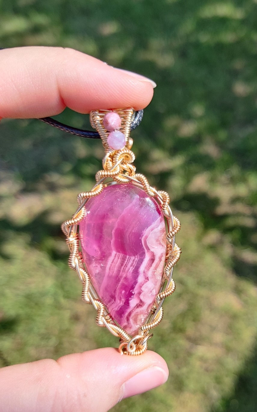 Thumbnail: Pink Power ✨