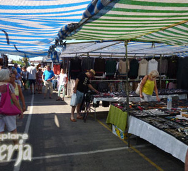 nerja_market_3.jpg