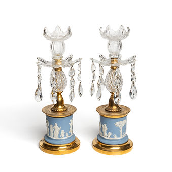 Coppia di Girandoles (candelieri) Wedgwood in blu Jasper e bronzo dorato, Inghilterra