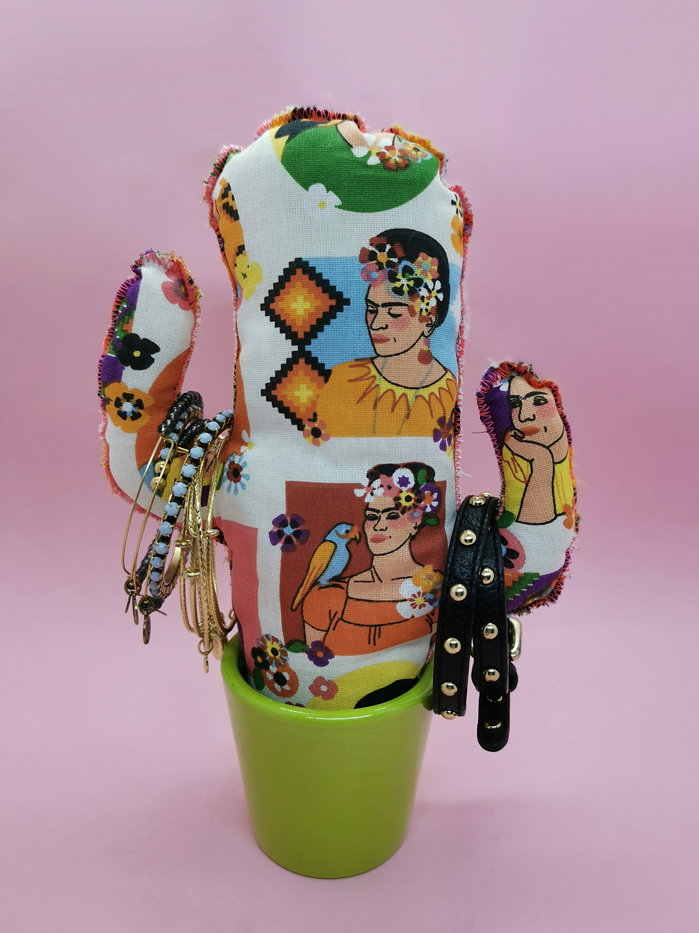 Thumbnail: CACTUS FRIDA