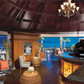 Secrets-Piano Bar.webp
