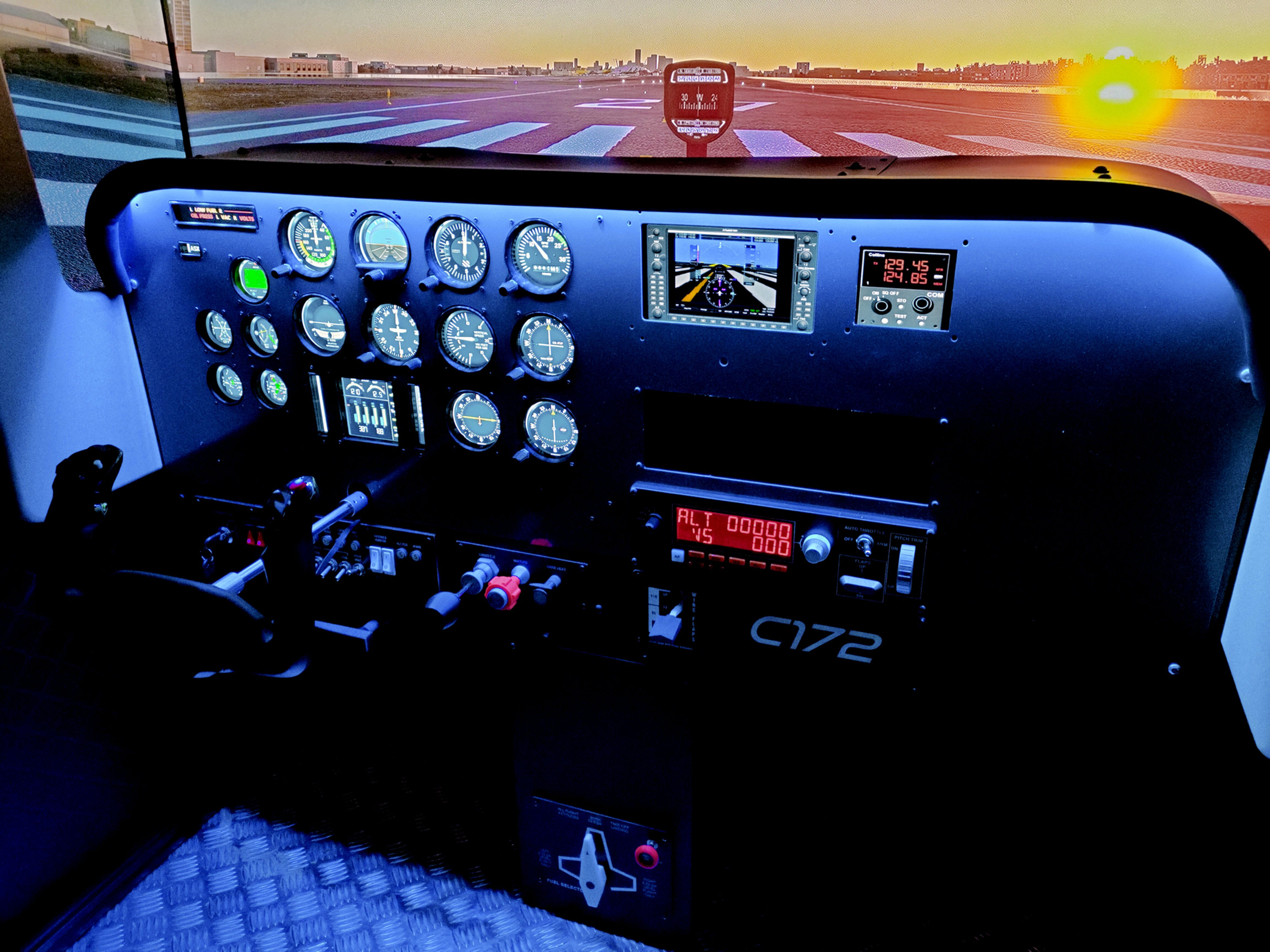 C172 Skyhawk Instrument Panel