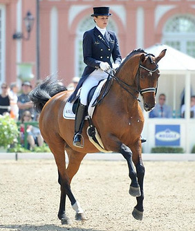 Jessica Michel Botton 5.jpg