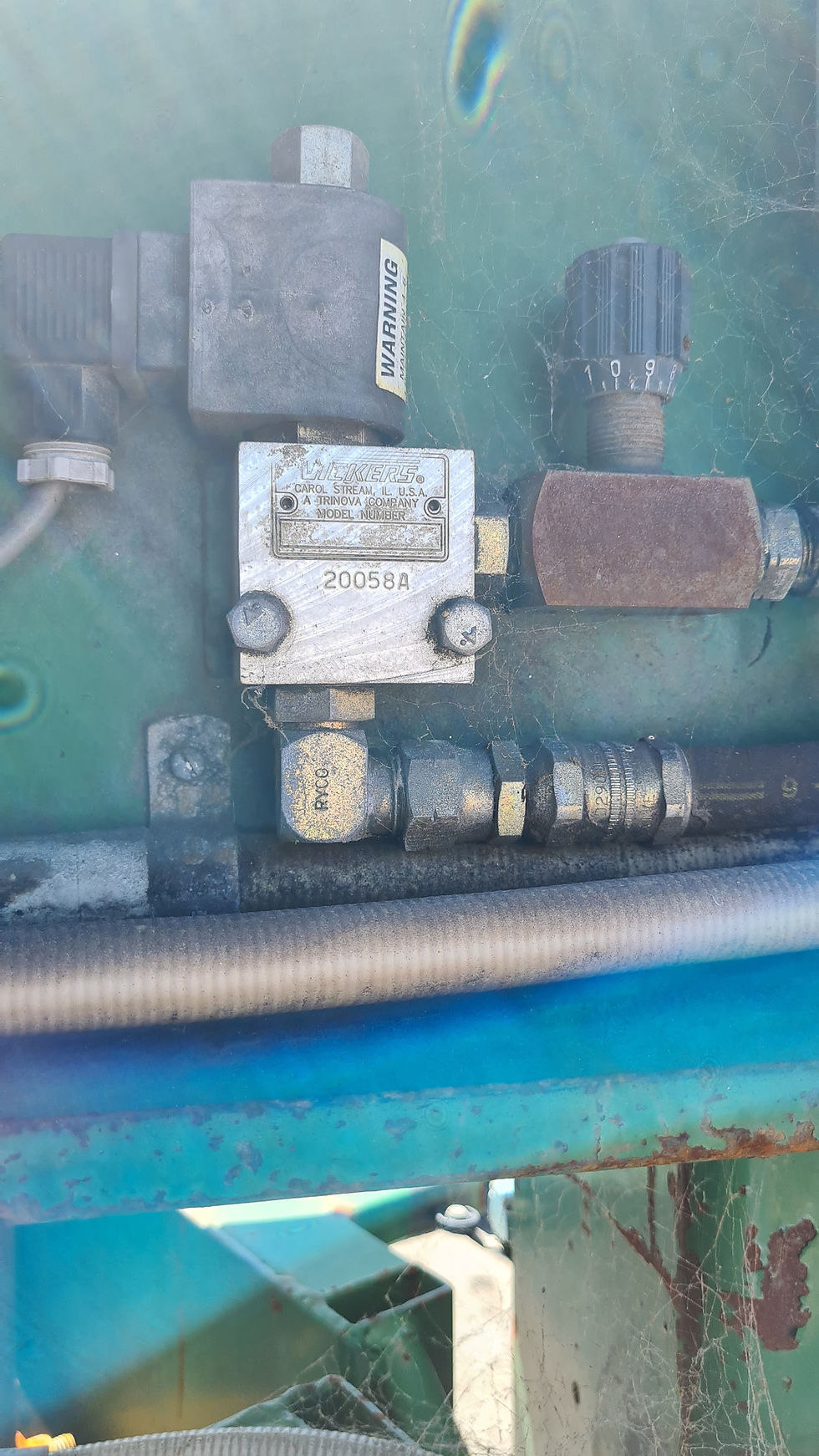 Thumbnail: TPW Hydraulic Textile baler/ Wool press