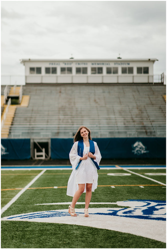 Caitlyn Senior Photos Buckhannon Senior 2020