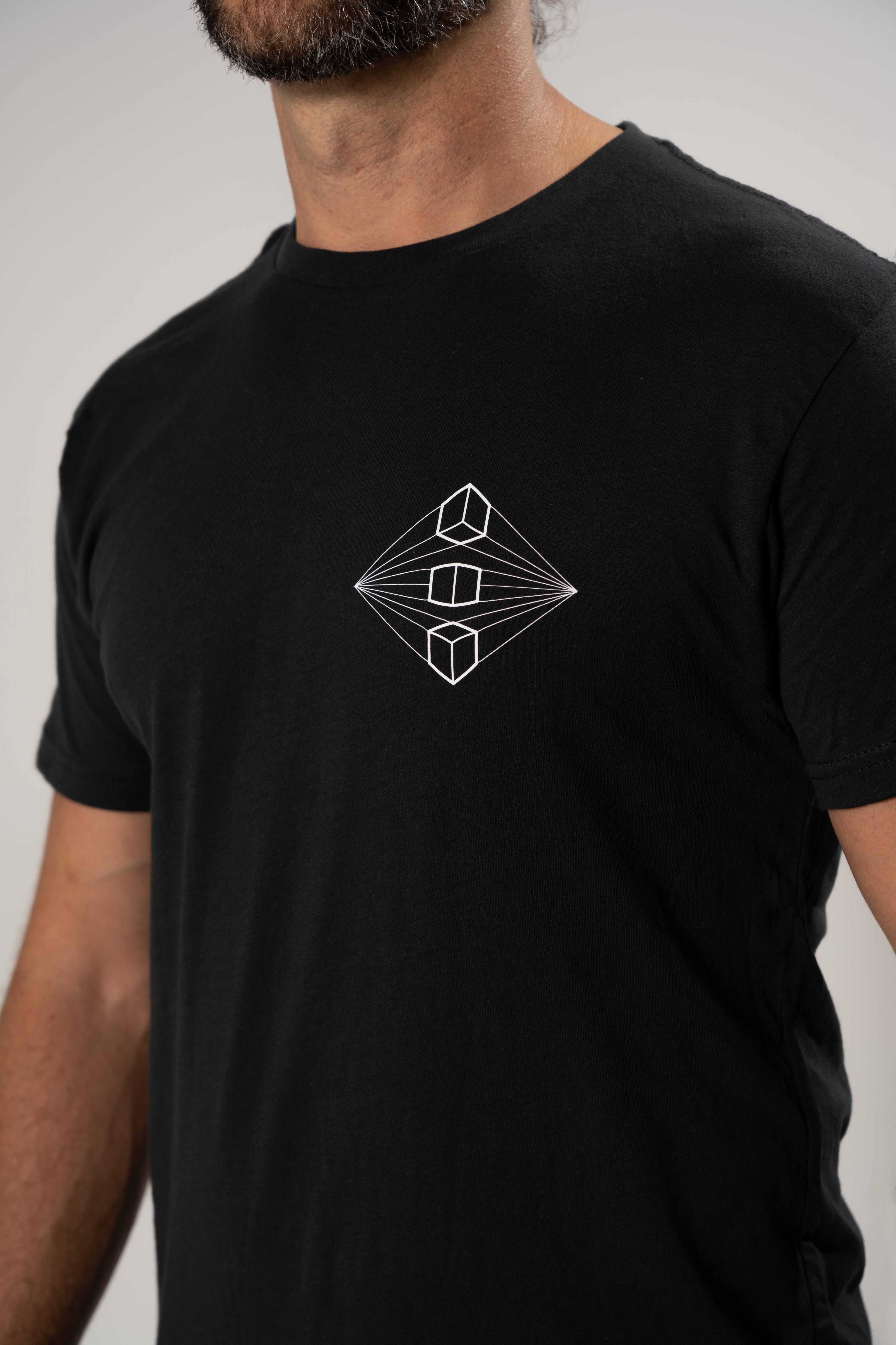 The two-point T-shirt