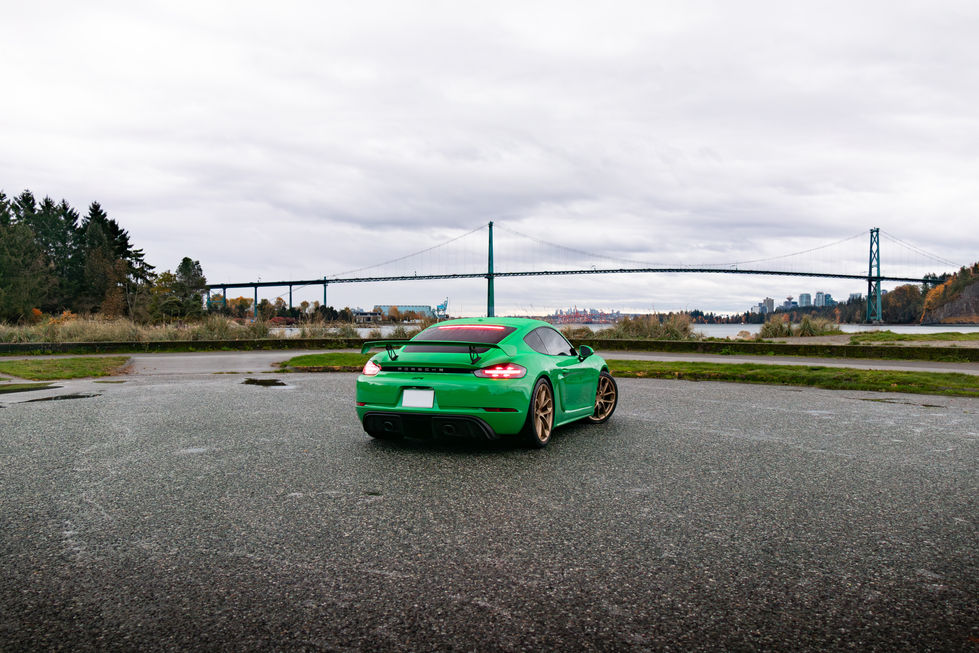 Porsche 718 GT4