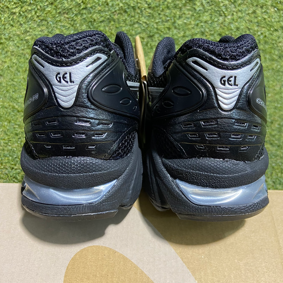 Thumbnail: Black Pure Silver Asics Gel Kayano 14: 10