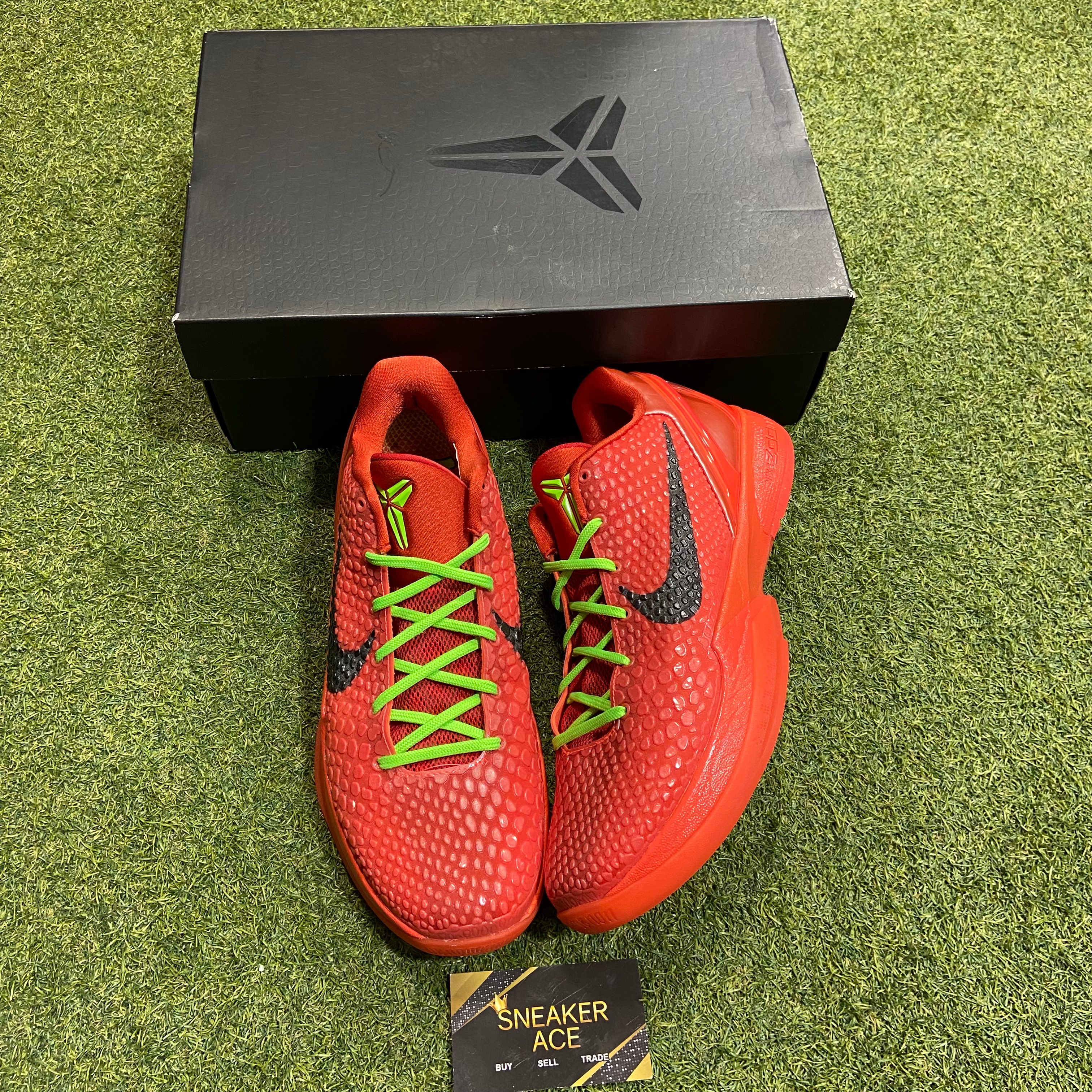 Kobe 6 Protro Reverse Grinch: 10.5