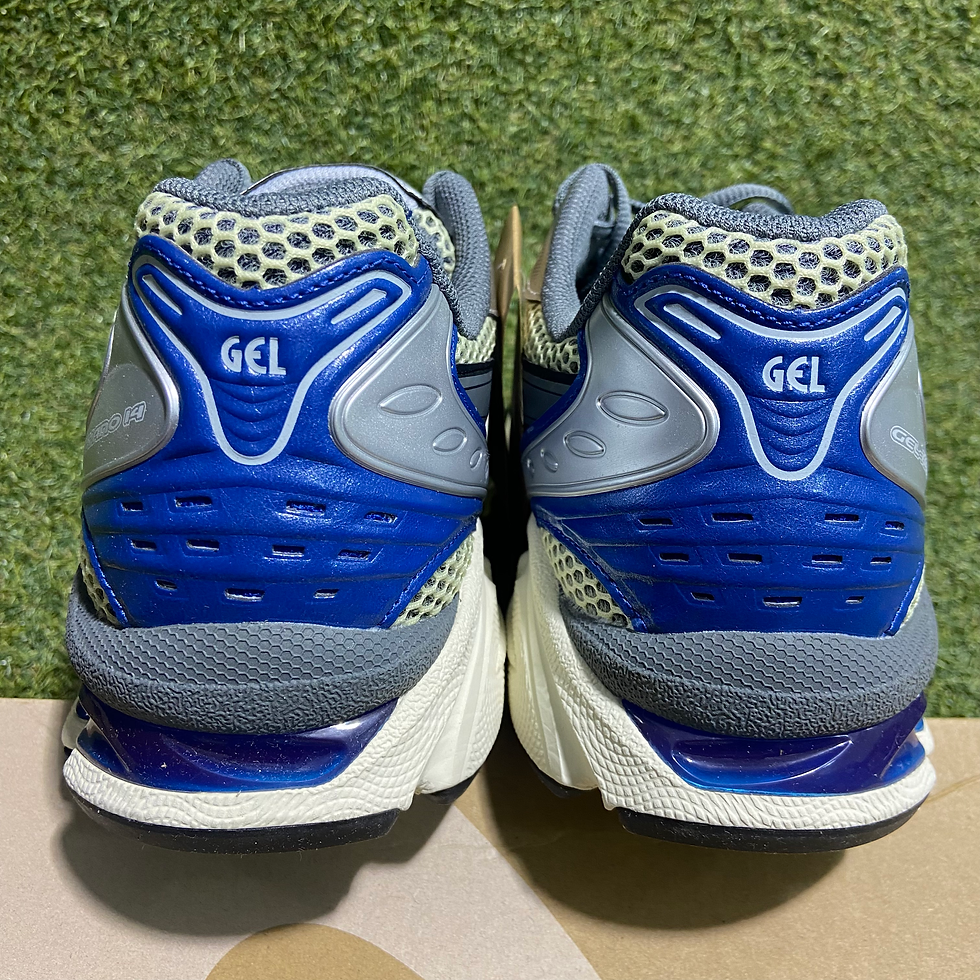 Thumbnail: Soft Yellow Silver Blue Gel Kayano 14: 10.5