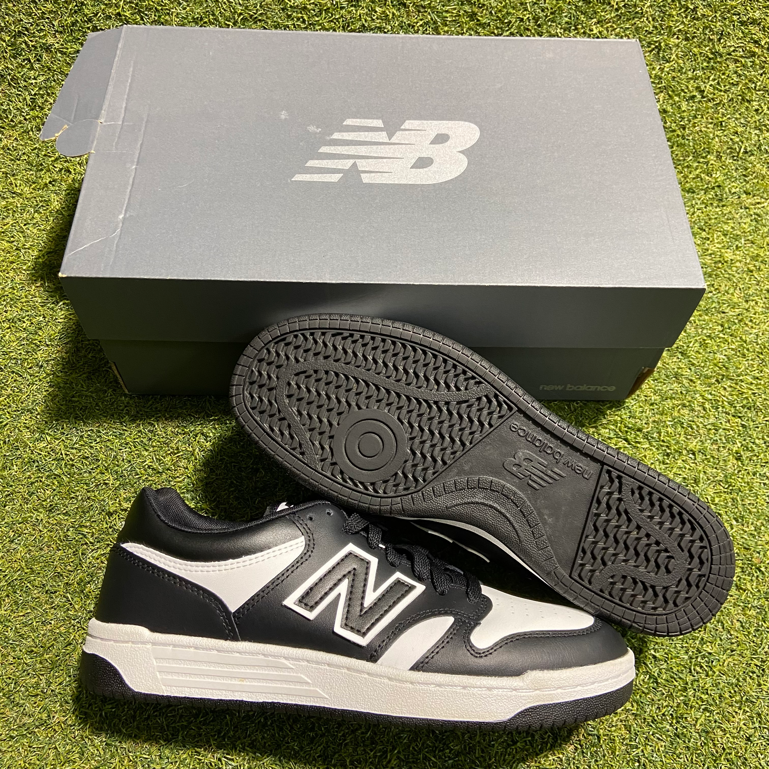 White Black 480: 8
