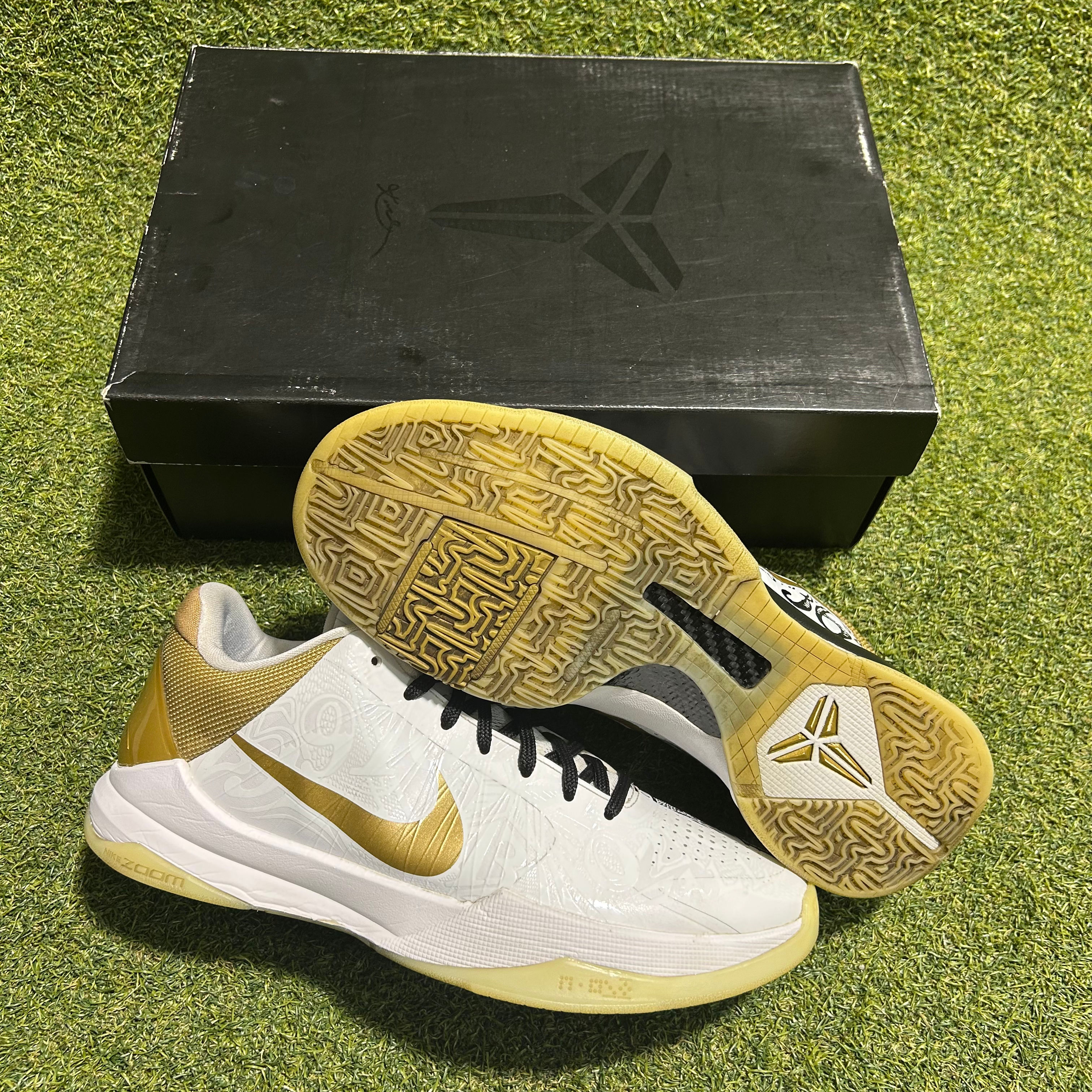 Kobe 5 Zoom Proto Big Stage: 9