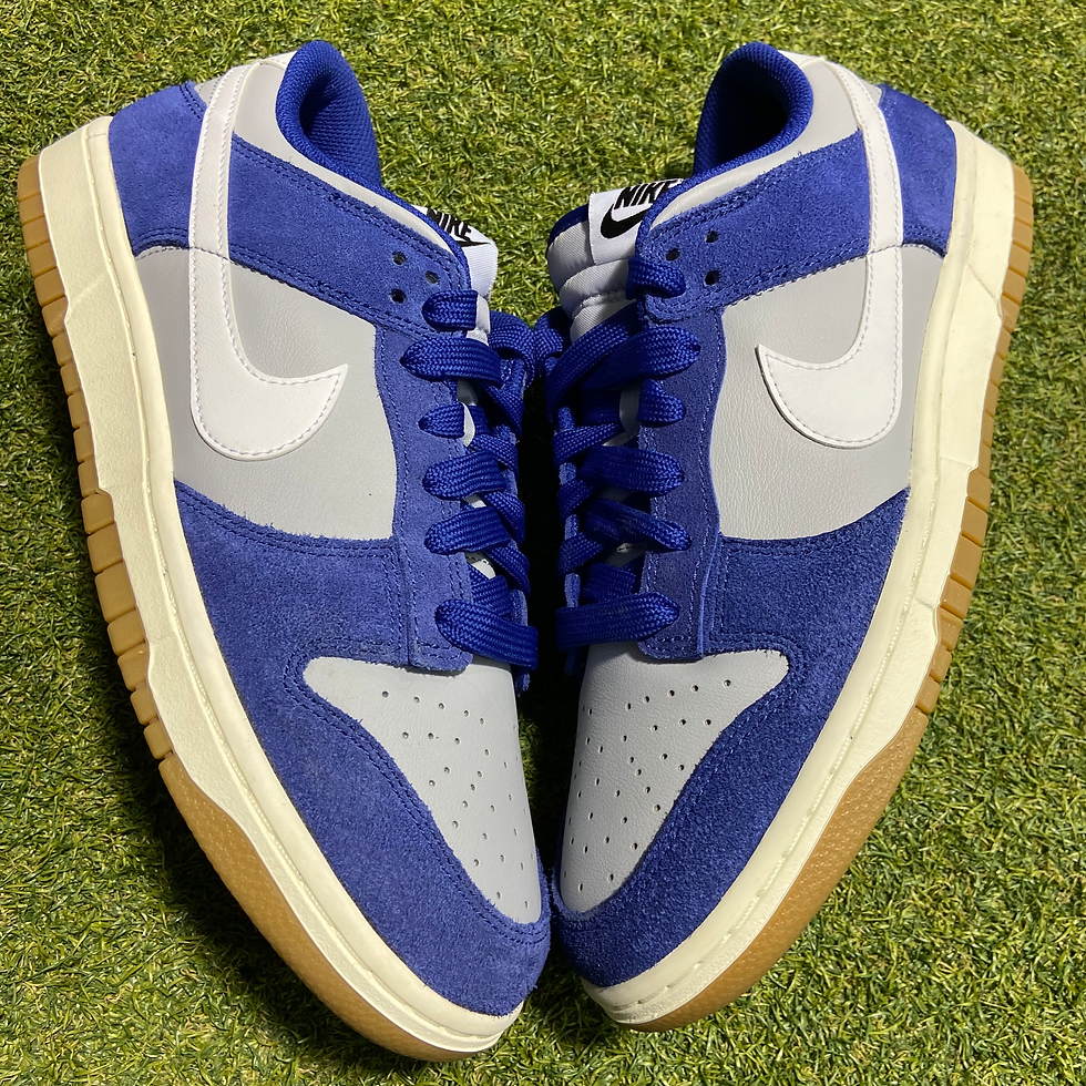 Thumbnail: Deep Royal Blue Gum Pack Dunk Low: 10