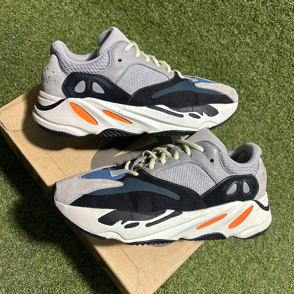 Thumbnail: Yeezy 700 Wave Runner: 8