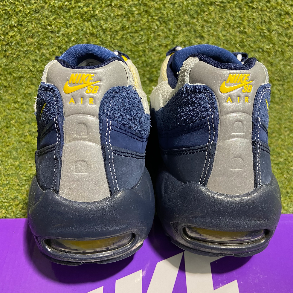 Thumbnail: Obsidian Speed Yellow Eric Koston Nike SB Air Max 95: 10.5