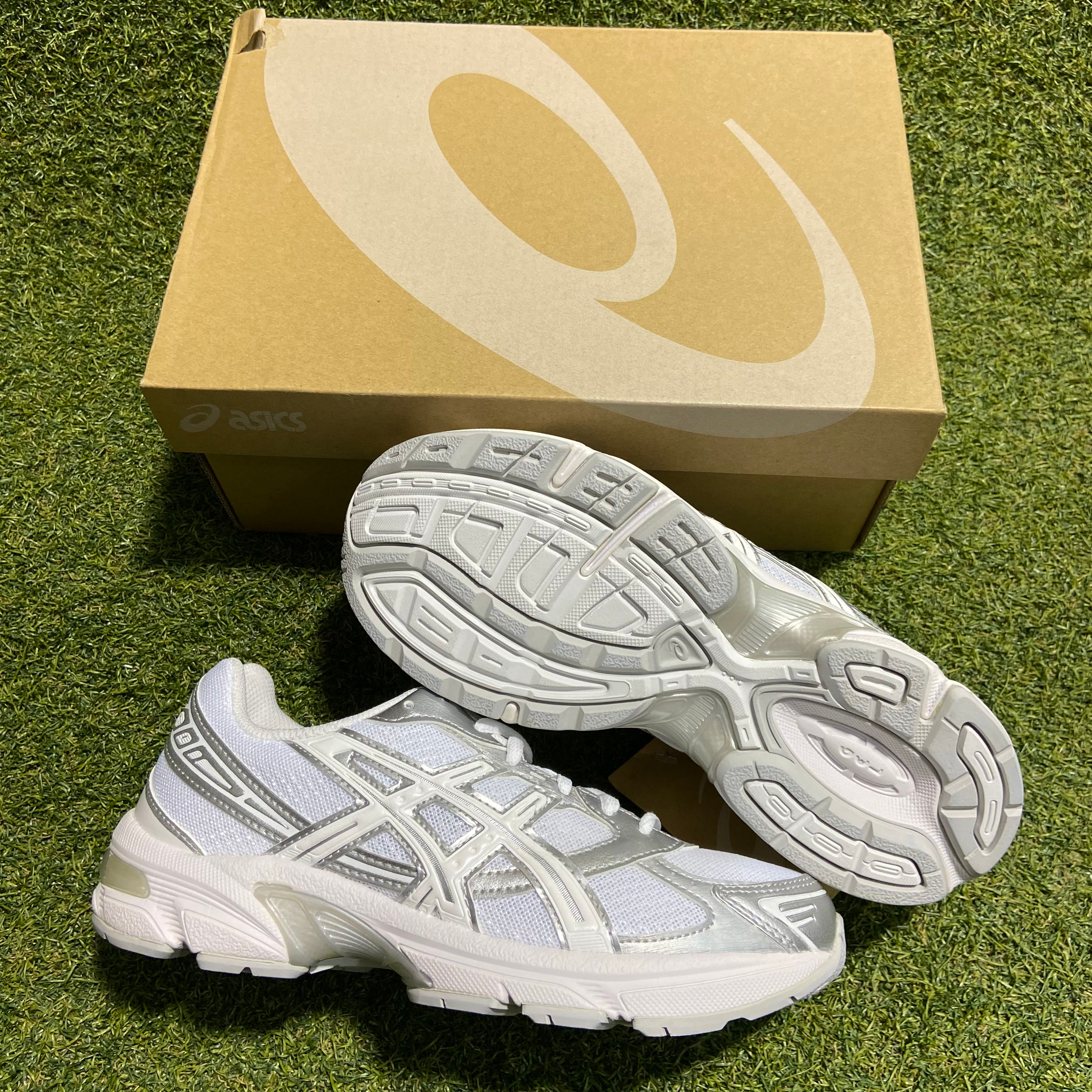 White Pure Silver Heavy Metal ASICS Gel 1130: 4.5M