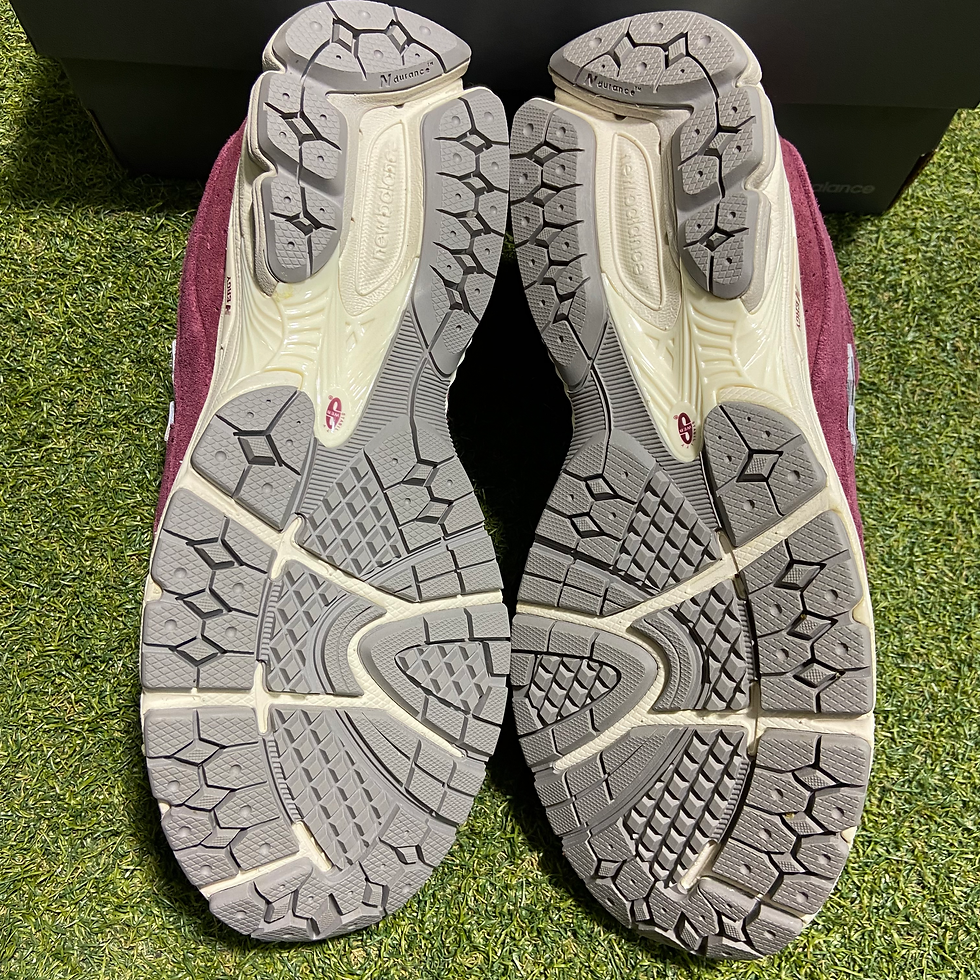 Thumbnail: Garnet Deep Earth Red Suede Pack 2002R: 9