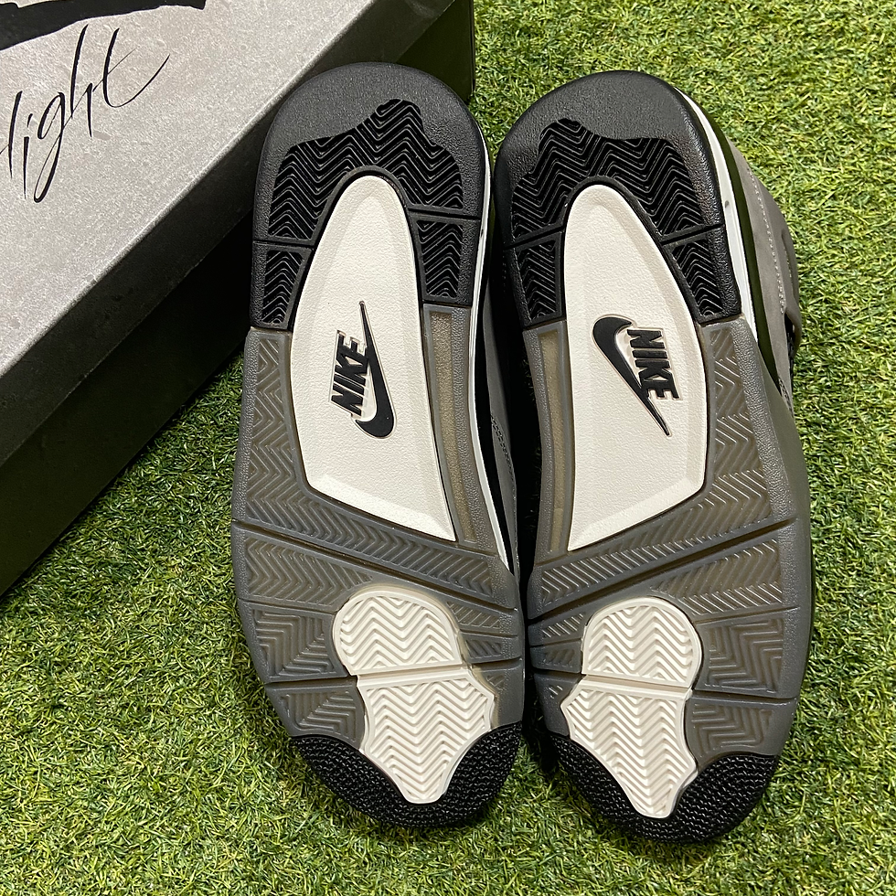 Thumbnail: Cave Stone 4s: 8