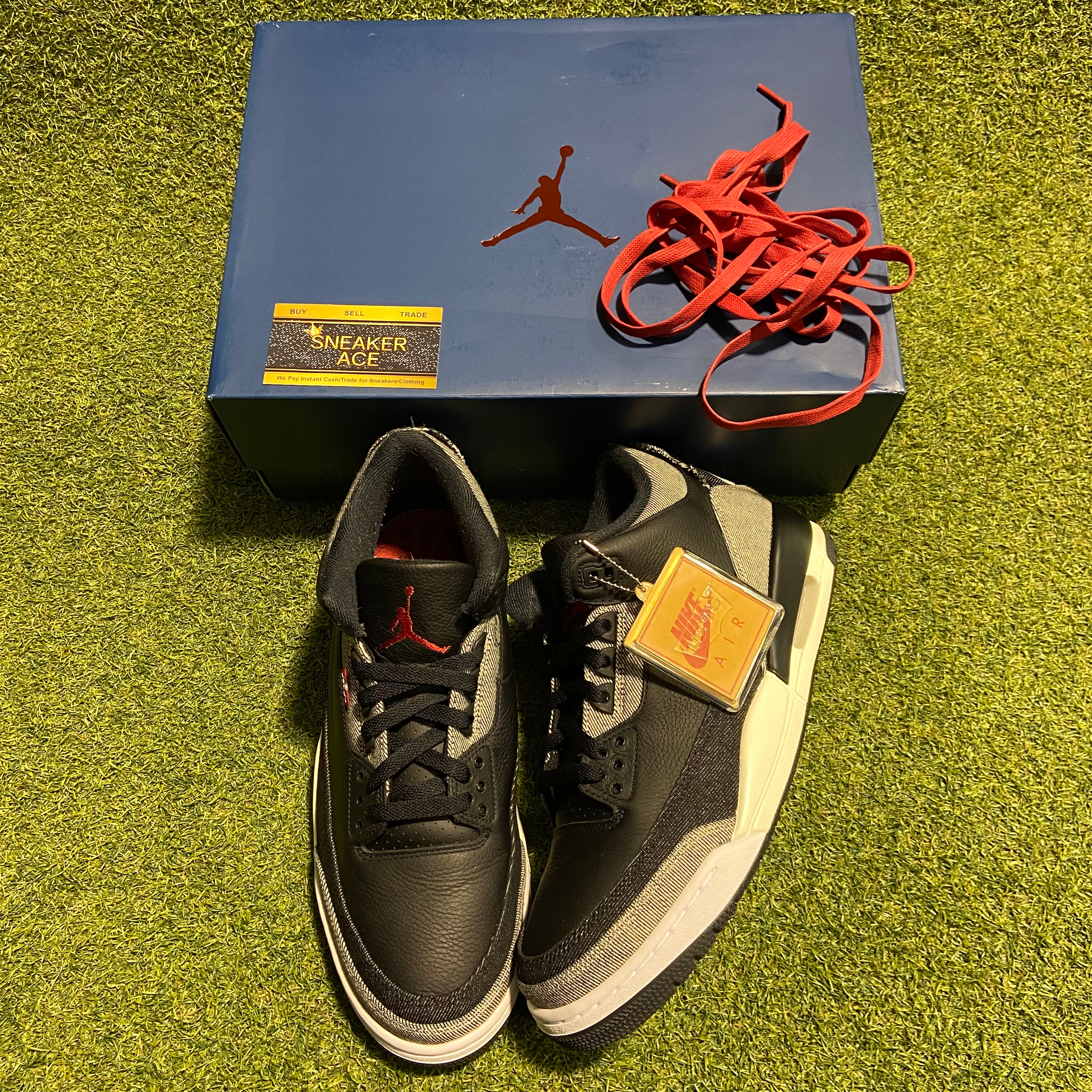 Black Denim Levis 3s: 11